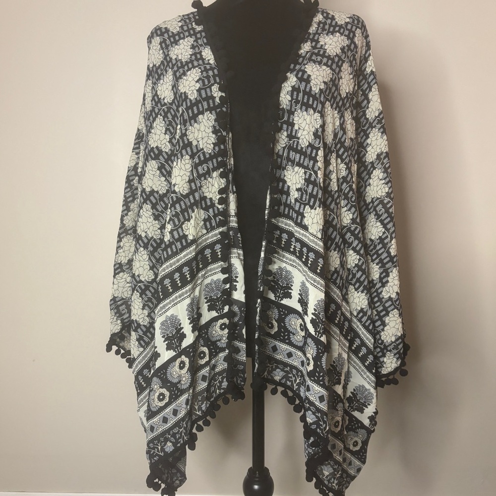 Colleen Lopez summer shawl.